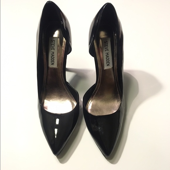 ❌❌SOLD❌❌ Steven Madden Heels - Picture 1 of 4