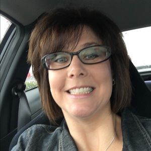 Meet your Posher, Angie