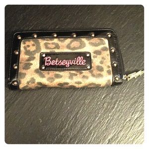 Betsey Johnson  Leopard Wallet