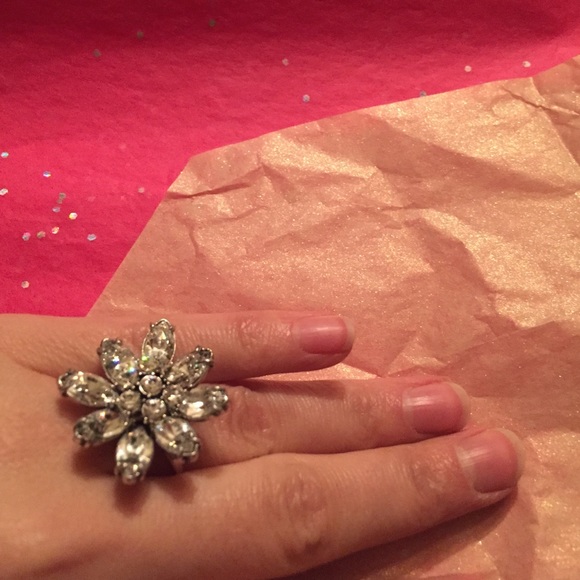 Fossil ring bling - Picture 2 of 2