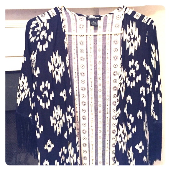 Navy and off white fringed kimono.
