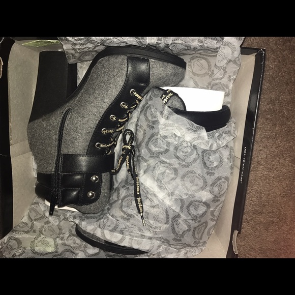 Juicy couture boots!