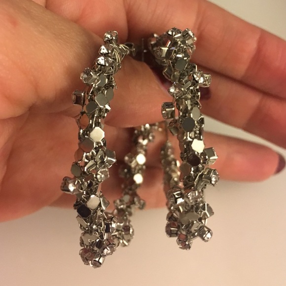 Hoop earrings - Picture 2 of 4