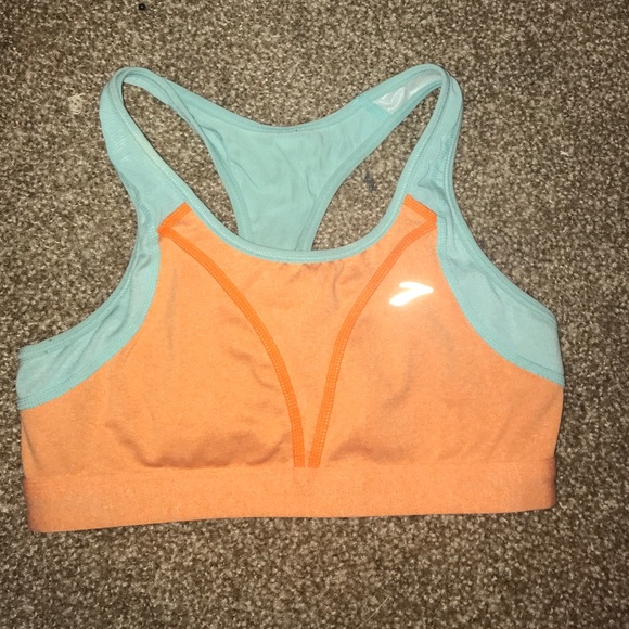 Sports bra size small