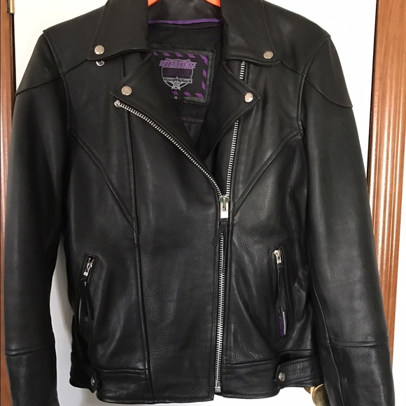 Woman's Leather Classic Biker Jacket