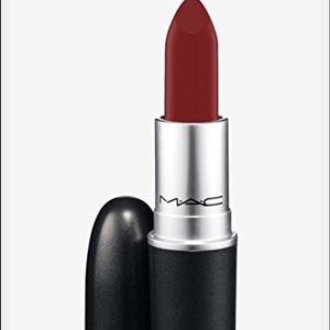 Mac X nasty gal -Stunner limited edition.