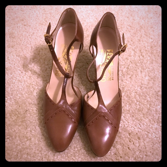 Tan Ferragamo pumps