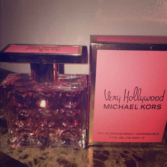 Michael Kors Very Hollywood