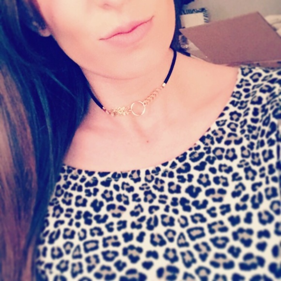 Black on Gold Choker - Picture 2 of 2