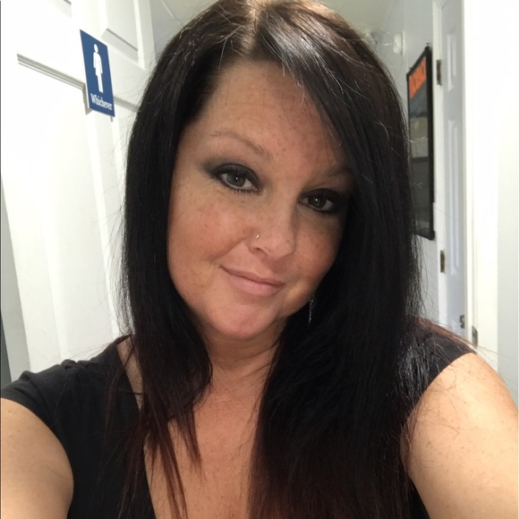 Meet your Posher, Kimberley - Picture 2 of 4