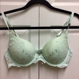 Victoria Secret Bra