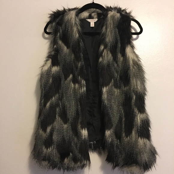 Nordstrom faux fur vest - Picture 2 of 3