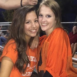 Meet your Posher, Emily