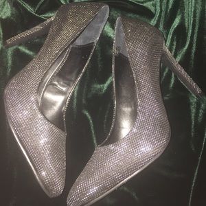 Jennifer Lopez Silvery Heels