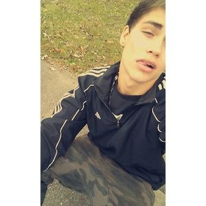 Meet your Posher, Seth