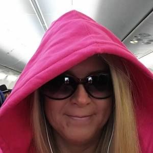 Meet your Posher, Stacey