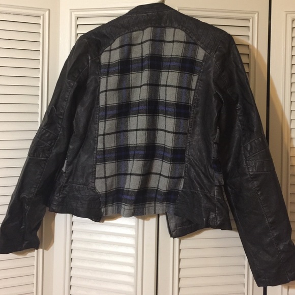 Bernardo jacket - Picture 4 of 4