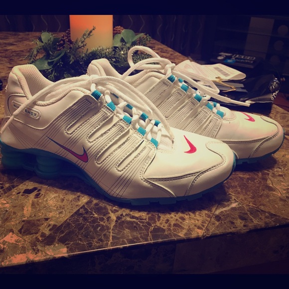 Nike shox size 4.5