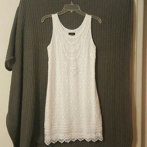 Laundry by Shelli Segal White Lace Shift Dress