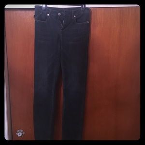 Dark Rock & Republic jeans. Excellent condition!