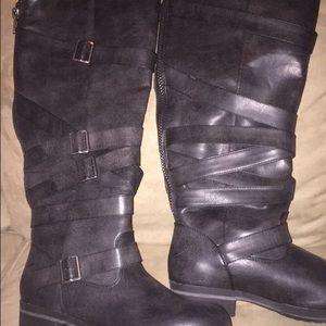 Madden girl Lilith riding boots