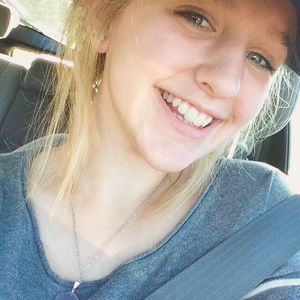 Meet your Posher, Abby