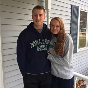 Meet your Posher, Joelle