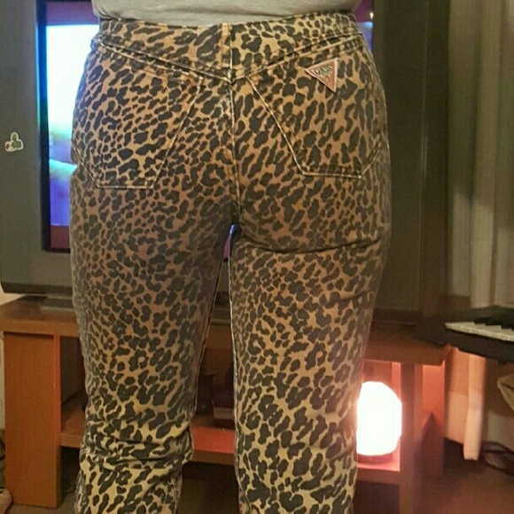 Amazing Rare Vintage Leopard Guess Jeans 27