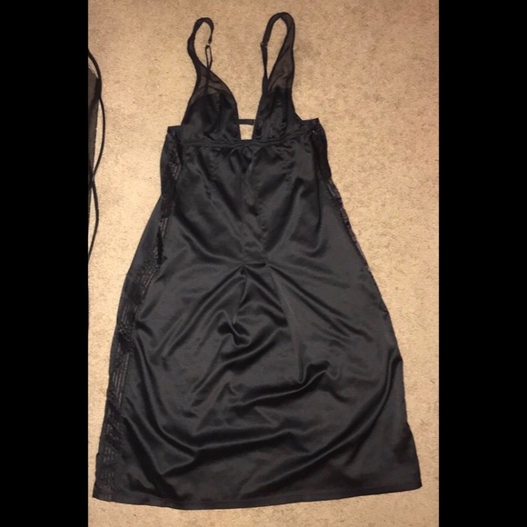 Victoria's Secret Lingerie - Picture 1 of 3