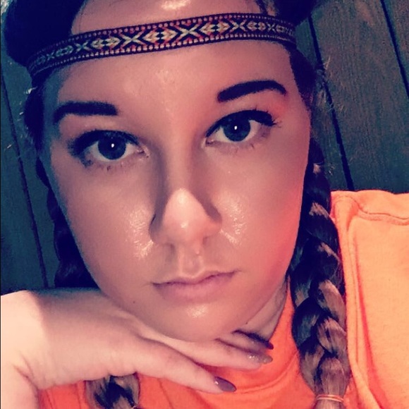 Meet your Posher, Shelby
