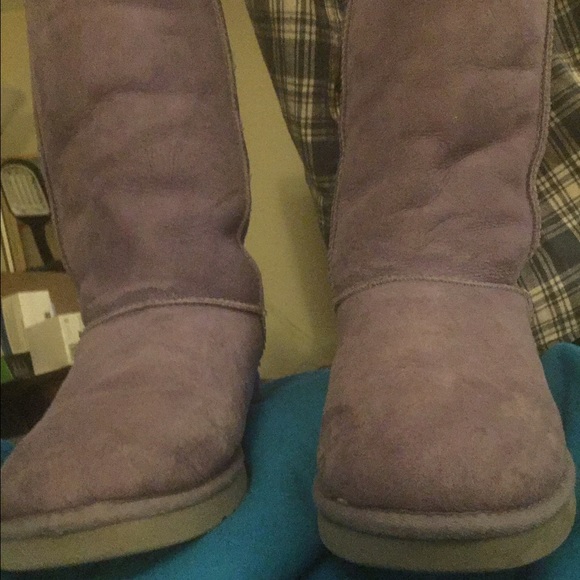 Great tall purple UGGS! 💜