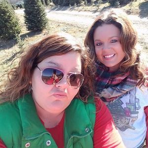 Meet your Posher, Melondy