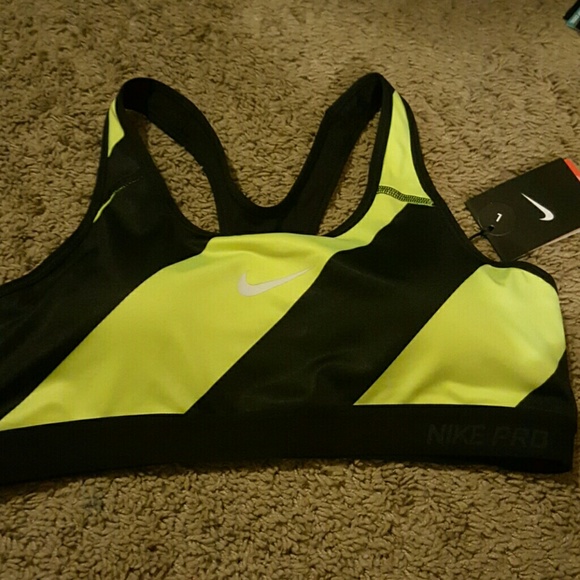 Nike pro work out bra NWT sz large