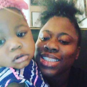 Meet your Posher, Lateefa