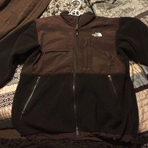 Men's small/women's med. North Face Denali Jacket