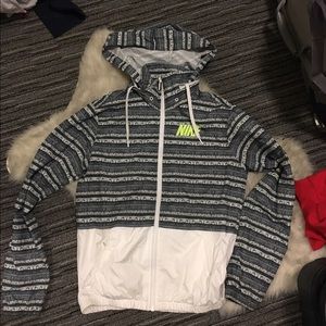 Nike windbreaker