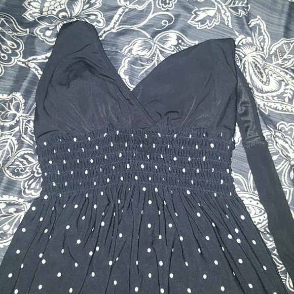 Dress - Picture 2 of 3