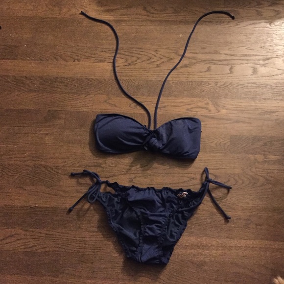 Hollister navy bikini with detachable strap