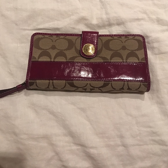 Coach wallet