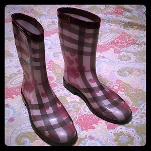 Burberry Short Nova Hearts Rain Boots