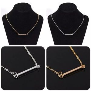 🔴🆕Silver horizontal bar dainty necklace
