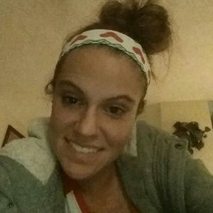 Meet your Posher, Becky