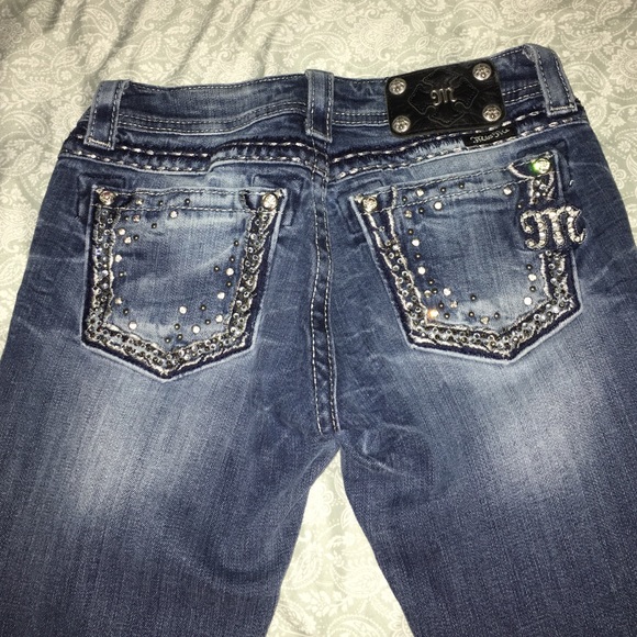 Size 26 Boot cut Miss Me jeans. - Picture 3 of 3