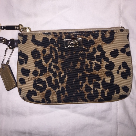 Cheetah Coach Clutch!