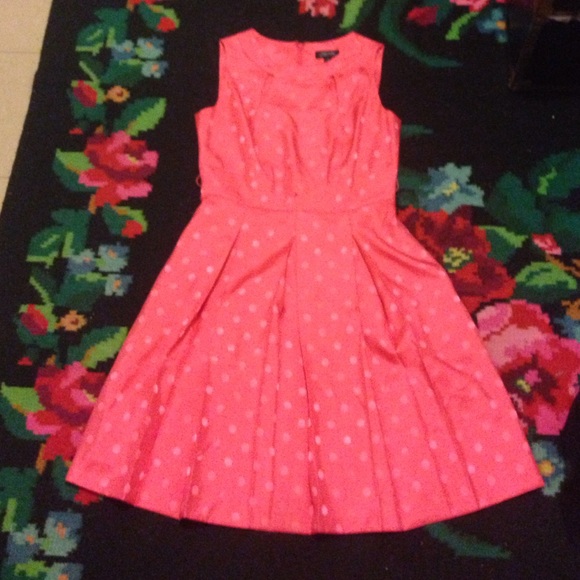 Beautiful Tahari polka dot dress. Used once