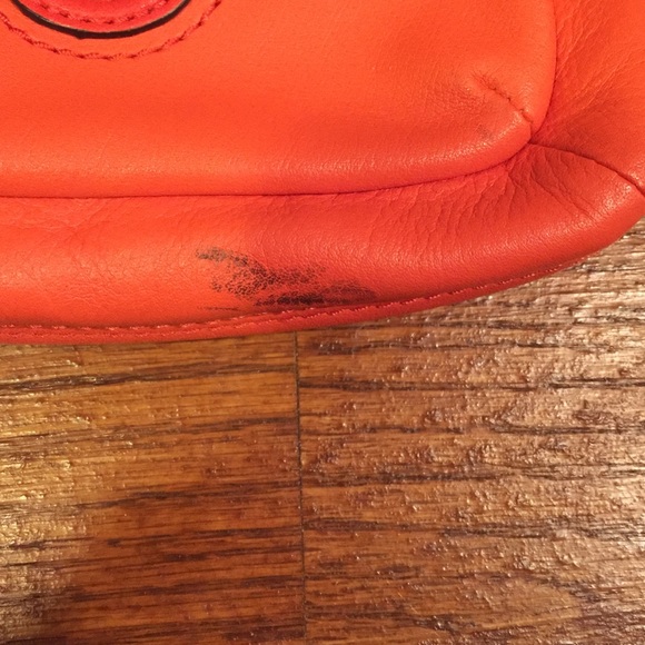 Mini Coach purse - Picture 4 of 4