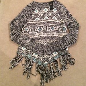 Hollister Sweater NWT