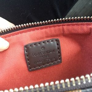 Louis Vuitton Damier