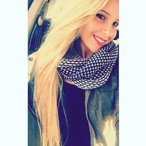 Meet your Posher, Marissa