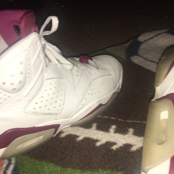 Maroon 6s - Picture 2 of 3